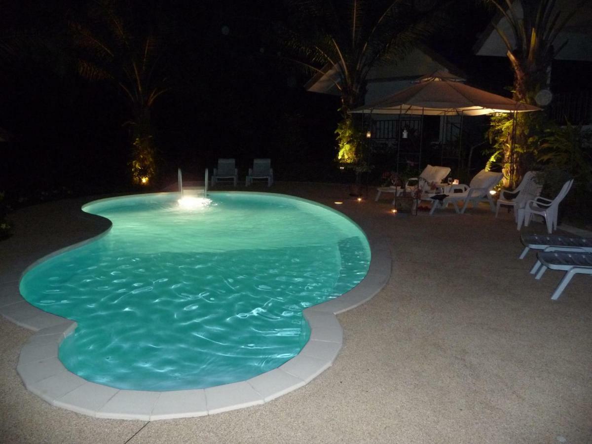 Groovy Bungalows Ao Nang Екстер'єр фото